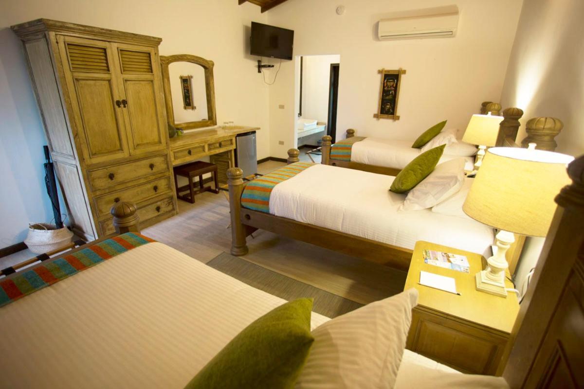 Ara Meru Lodge Canaima Екстер'єр фото